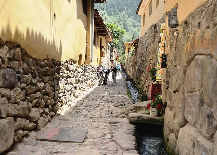 Guest house Qhawarina Ollantaytambo
